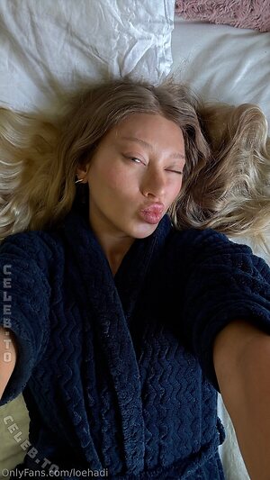 Loenihadi Nude Leaked Photo #130