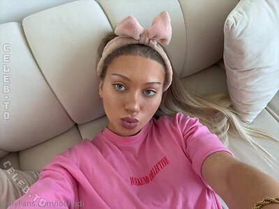 Loenihadi Nude Leaked Photo #196