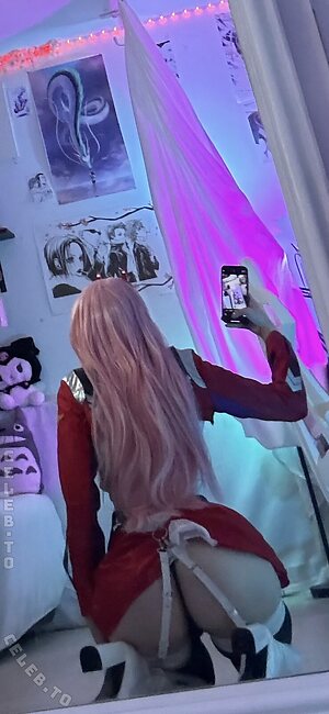 lofipeach.cos leaked photo #7