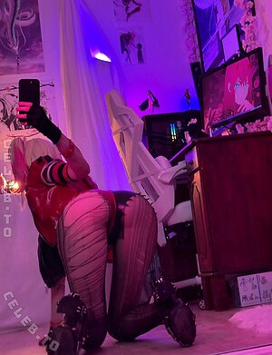 lofipeach.cos leaked photo #17