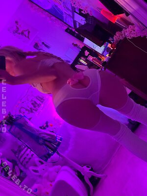 lofipeach.cos leaked photo #30
