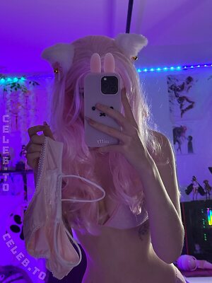 lofipeach.cos
