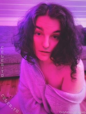 Loglady aka Fern/Crakie Nude Leaked Photo #8