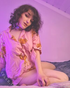 Loglady aka Fern/Crakie Nude Leaked Photo #57