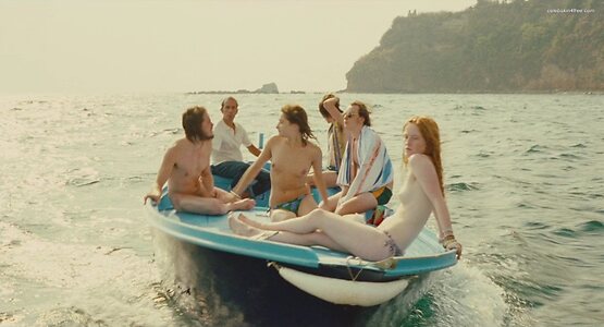 Lola Créton leaked photo #3