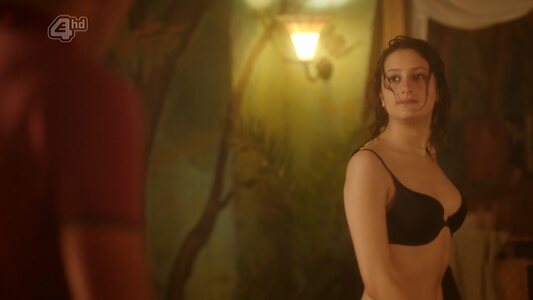 Lola Créton Nude Leaked Photo #25