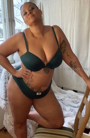Lola Odusoga leaked photo #11