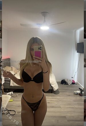 Lola Starr Nude Leaked Photo #16