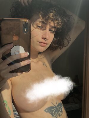 Lola Nude Leaked Photo #14