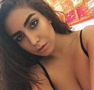 lola_ameri leaked photo #8