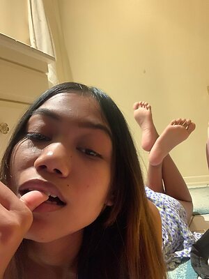 lolaluvstoez Nude Leaked Photo #3