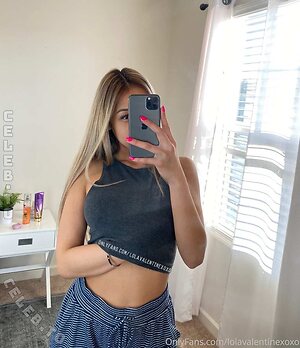 Lolavalentinexoxo Nude Leaked Photo #42