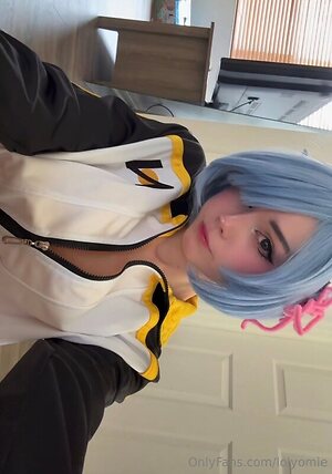 lolyomie leaked photo #11