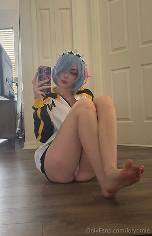 lolyomie leaked photo #19