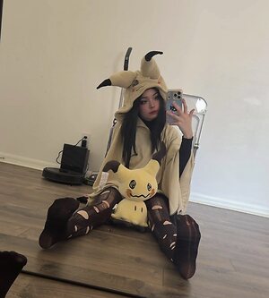 lolyomie leaked photo #35