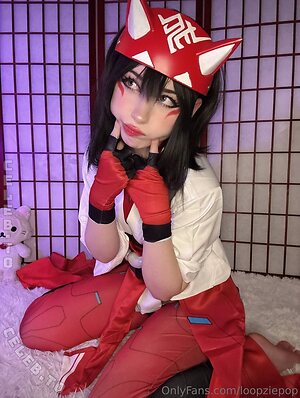 Loopziepop Nude Leaked Photo #35