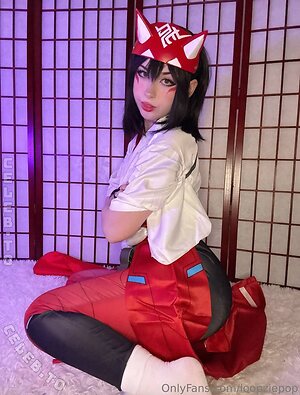 Loopziepop Nude Leaked Photo #38