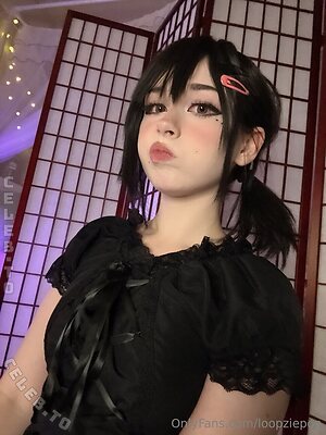 Loopziepop Nude Leaked Photo #54