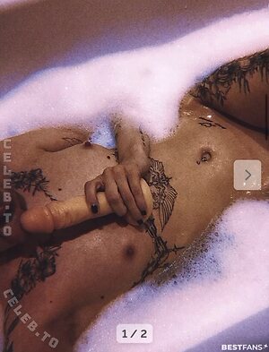 Loranzki Nude Leaked Photo #12