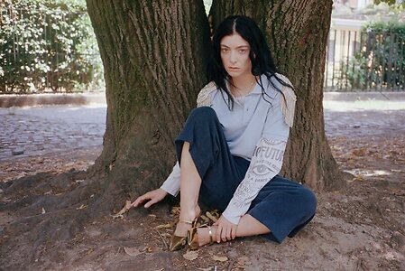 Lorde leaked photo #23