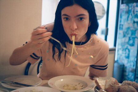 Lorde leaked photo #24