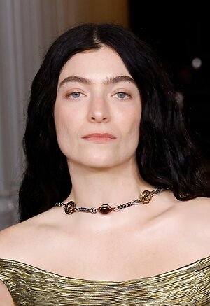 Lorde leaked photo #100