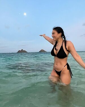 Loren Kim leaked photo #21