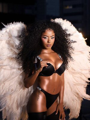 Lorena Maria leaked photo #5