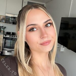 lorenabombik / lolomaus