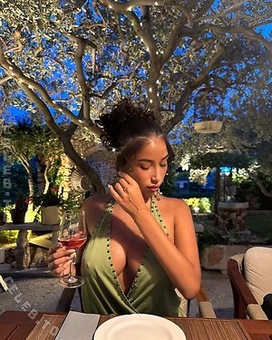 lorena.sim photo