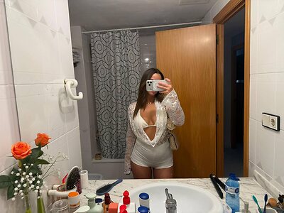 lorenatriguero leaked photo #3