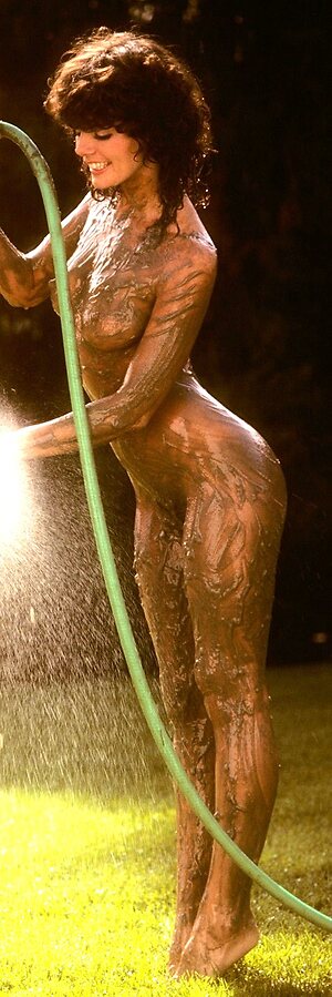 Lorraine Michaels leaked photo #44