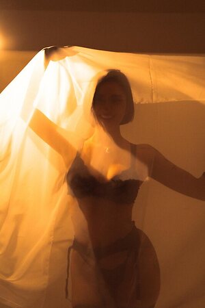 Lotie Cox Nude Leaked Photo #8