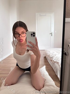 Lotta photo