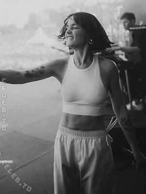 LOTTE (musikvonlotte) Nude Leaked Photo #5