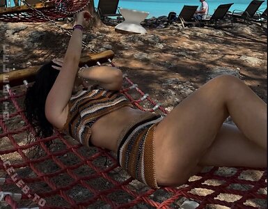 Lotti Aisha Greinwald Nude Leaked Photo #7