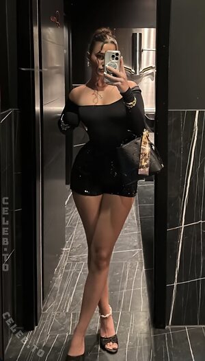 Lotti Aisha Greinwald