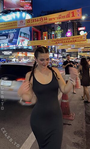 Lotti Aisha Greinwald leaked photo #104