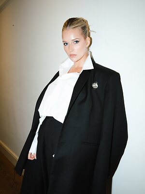 Lottie Moss leaked photo #107