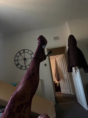 Lou Nude Leaked Photo #13