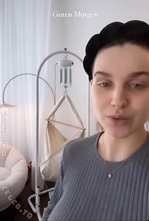 Louisa Jindaoui Nude Leaked Photo #5