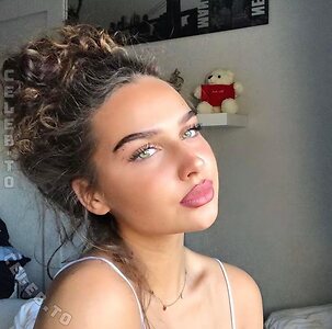 Louisa Jindaoui Nude Leaked Photo #36