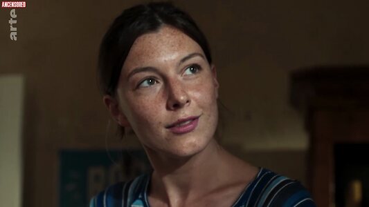 Louise Chevillotte leaked photo #21