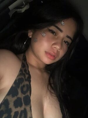 Louise Villegas leaked photo #2