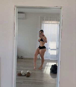 Louise Whyte leaked photo #80