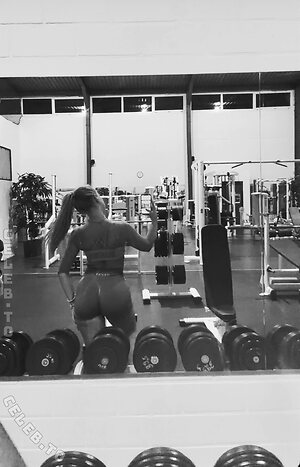 loulou_fbl Nude Leaked Photo #21