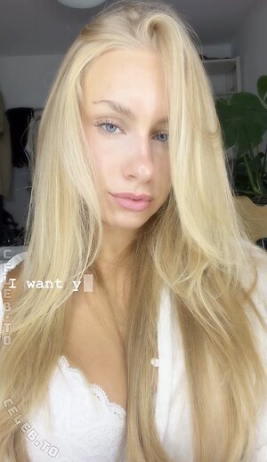 loulou_fbl leaked photo #134