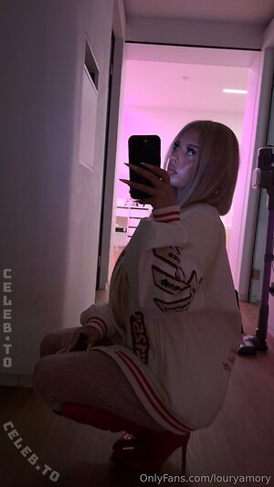 louryamory Nude Leaked Photo #4