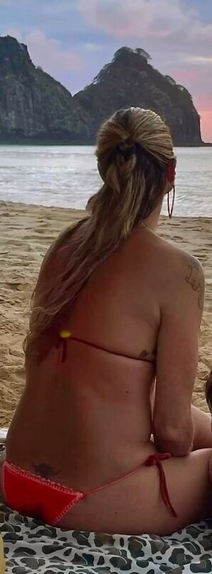 Luana Piovani leaked photo #7