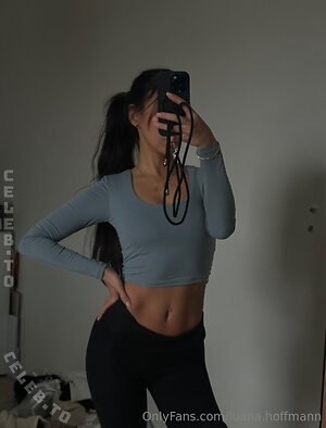 Luana.Hoffmann Nude Leaked Photo #31